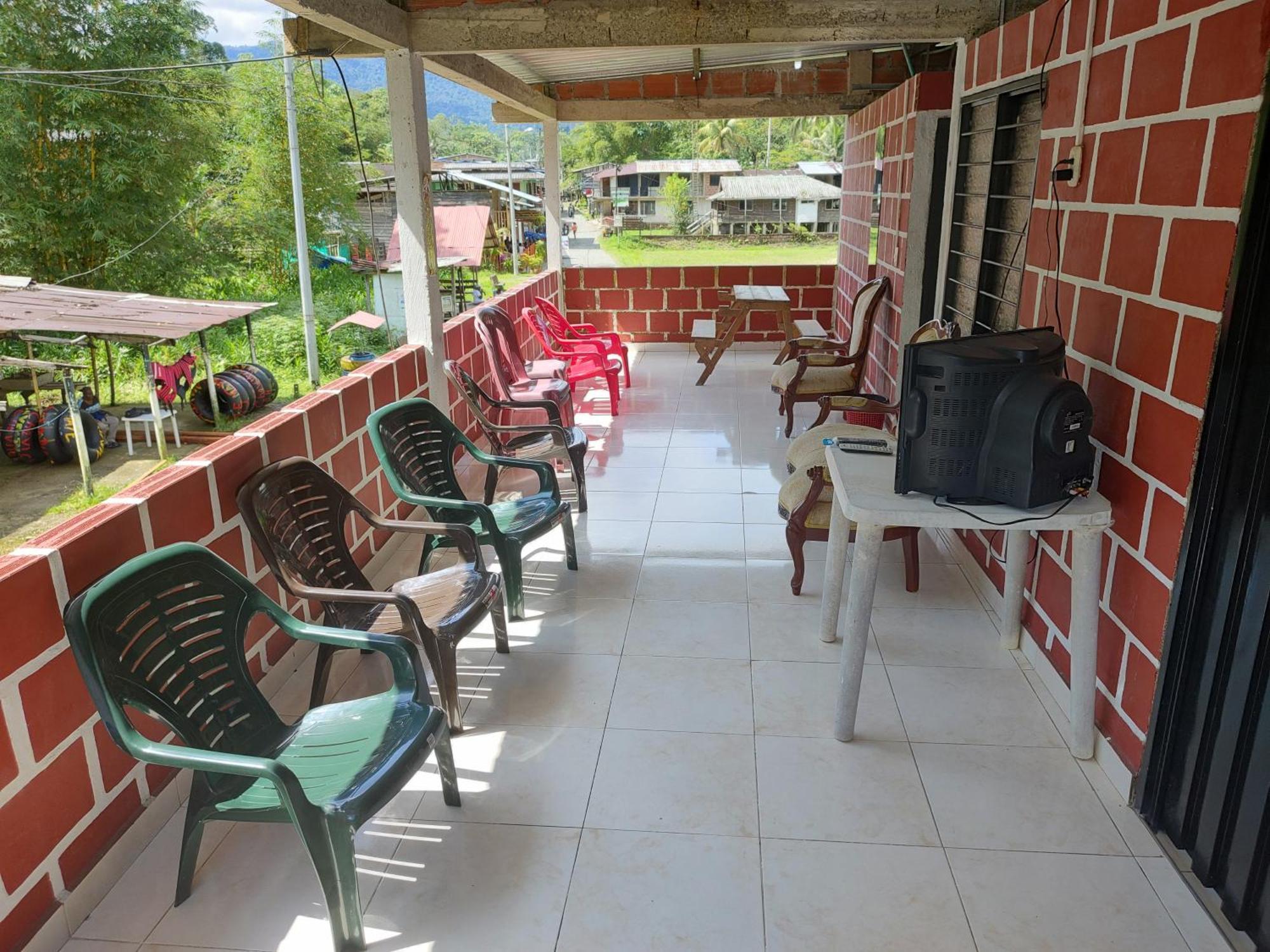 Casa Hospedaje Mayesty Hotel San Cipriano Bagian luar foto